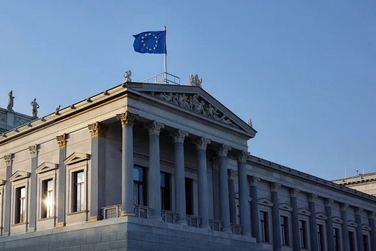 ECB 10. septembrī: vai noguldījumu likme tiks samazināta?