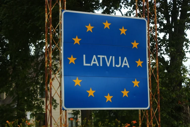 2. septembris vēsturē: kara beigas, kas neatbrīvoja Latviju