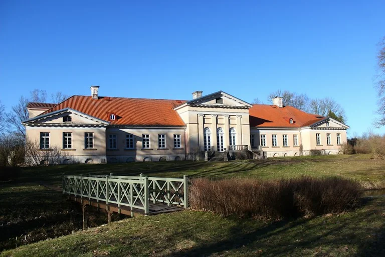 23. oktobris Latvijas vēsturē: kā pārbaudīt datuma faktus