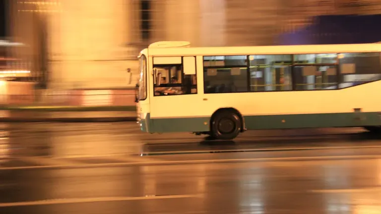 Sapnis par nokavētu autobusu un rīta steiga